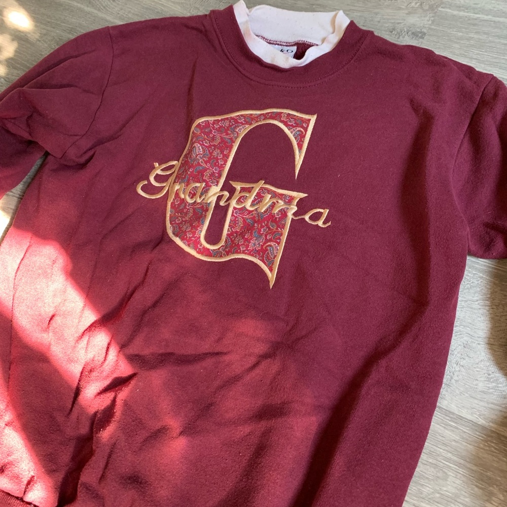 “GRANDMA” SWEATSHIRT !!